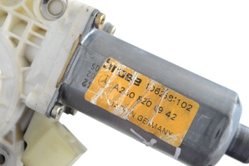 MERCEDES SL MOTOR ZVEDAČ OKNO PŘEDNÍ LEVÝ R230 2002 RHD