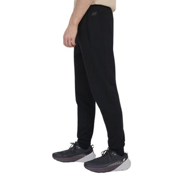 Мужские 4F -защищенные бегуны на ежедневной основе