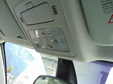 LAMPA OSVĚTLENÍ KABINY POLSTROVÁNÍ SKŘÍŇKA RENAULT KOLEOS TEHXA