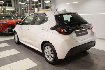 Toyota 2024 Toyota Yaris 1.5 Comfort 1.5 Benzyna 125KM, zdjęcie 3