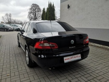 Skoda Superb II Sedan 1.9 TDI PD 105KM 2008 Škoda Superb Skoda Superb 1,9 TDI 105 KM Klimatr, zdjęcie 7