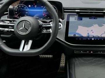 Mercedes Klasa E W214 Sedan 2.0 200 204KM 2026 E Klasa 200 4-Matic AMG 2.0 (204KM) 2026, zdjęcie 11