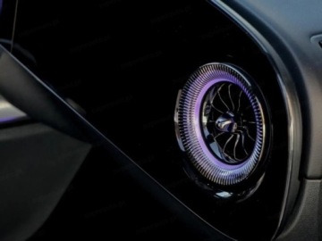 Mercedes CLA C118/X118 2025 MERCEDES-BENZ CLA 200 Sedan 1.5 (163KM) 2025, zdjęcie 11