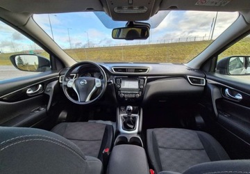 Nissan Qashqai II Crossover 1.2 DIG-T 115KM 2014 Nissan Qashqai Nissan Qashqai 1.2 DIG-T N-Vision 1.2 Benzyna 115KM, zdjęcie 5