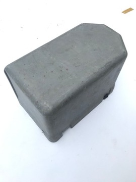 Podstawa osłona akumulatora Mercedes W631 MB100