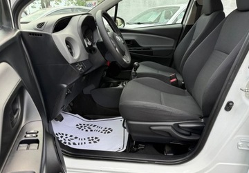 Toyota Yaris III Hatchback 5d Facelifting 2017 1.5 Dual VVT-iE 111KM 2019 Toyota Yaris salon Polska, FV-VAT 23, 1 rej 2020 r., lakier fabryczny 1.5, zdjęcie 8