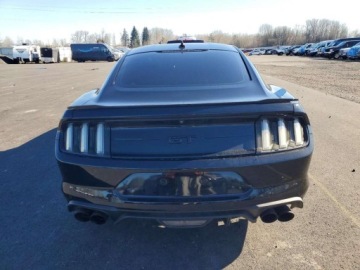 Ford Mustang VI Fastback Facelifting 5.0 Ti-VCT 450KM 2022 Ford Mustang Gt 2022 5.0 Benzyna 450KM, zdjęcie 2