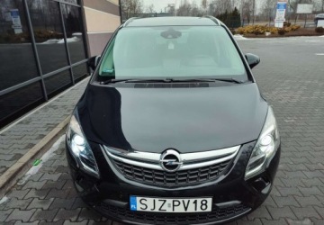 Opel Zafira C Tourer 2.0 CDTI ECOTEC 165KM 2013 Opel Zafira Opel Zafira C Bogate wyposazenie 2.0 Diesel 165KM, zdjęcie 7