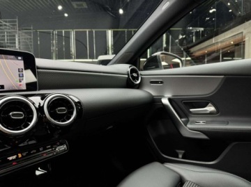 Mercedes Klasa A W177/V177 2020 Mercedes-Benz Klasa A 180 Progressive Nawigacja Podgrzewane fotele Kame, zdjęcie 26