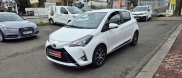 Toyota Yaris III Hatchback 5d Facelifting 2017 1.5 Dual VVT-iE 111KM 2018 Toyota Yaris I wlasciciel , historia serwisowa , 1.5 Benzyna 111KM, zdjęcie 1