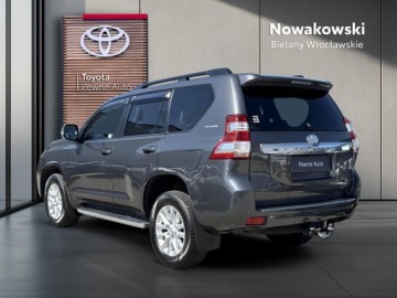 Toyota Land Cruiser VI MPV Faceliting 2.8 D-4D 177KM 2016 Toyota Land Cruiser LC 2.8 D-4D Invincible VI (201, zdjęcie 1