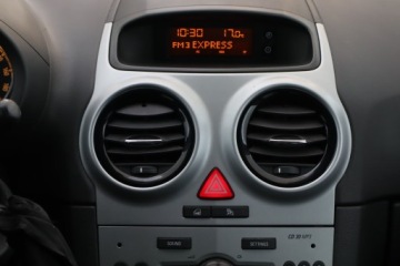 Opel Corsa D Hatchback 1.4 87KM 2011 Opel Corsa 1.4, Klima,ALU, zdjęcie 15