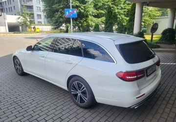 Mercedes Klasa E W213 Kombi Facelifting 2.0 220d 200KM 2022 Mercedes-Benz Klasa E Mercedes-Benz Klasa E 220 d T 9G-TRONIC Avantgarde, zdjęcie 6