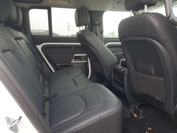 Land Rover Defender IV (L663) 2024 Land Rover Defender 110 S 2024 3.0l 3.0 Benzyna 395KM, zdjęcie 11
