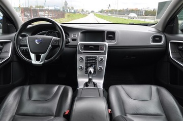 Volvo S60 III 2018 VOLVO S60 T5 Inscription, zdjęcie 3