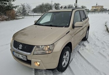 Suzuki Grand Vitara II SUV 2.0 i 16V 140KM 2007 Suzuki Grand Vitara Suzuki Grand Vitara 2.0 De luxe 2.0 Benzyna 140KM, zdjęcie 8
