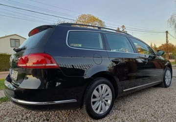 Volkswagen Passat B7 Variant 2.0 TDI CR DPF BlueMotion 170KM 2012 Volkswagen Passat 2.0 TDI 170KM DSG Zadbany Udokumentowany przebieg, zdjęcie 8