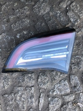 TESLA X3 LAMPA TYŁ PRAWA TYLNA