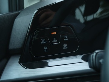 Volkswagen Golf VIII Hatchback Plug-In-Hybrid 1.4 TSI 204KM 2022 VW Golf 1.4 TSI eHybrid, Salon Polska, zdjęcie 16