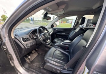 Dodge Journey 3.6 V6 287KM 2016 Dodge Journey 3.6 Benzyna Crossroad Plus 2016 Srebrny Bogata wersja, zdjęcie 11