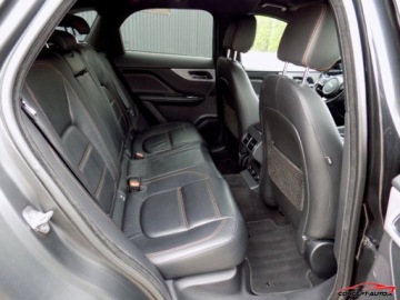 Jaguar F-Pace SUV 2.0 i4D 180KM 2017 Jaguar F-Pace BLACK 180KM 4x4 Kamera Led Skora Ambiente 2.0 Diesel 180KM, zdjęcie 27