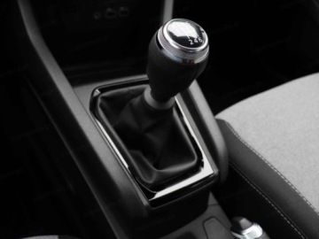 Renault Clio V Hatchback 5d Facelifting 1.0 TCe 90KM 2025 Od ręki - Evolution 1.0 TCe 90KM / kamera cofania, zdjęcie 9