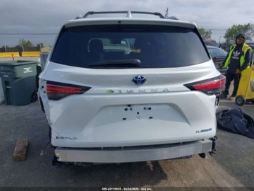 Toyota Sienna III 2025 Toyota Sienna Platinum 2025 2.5l 2.5 Hybryda 245KM, zdjęcie 4