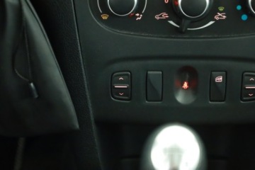 Dacia Logan II Sedan Facelifting 1.0 SCe 73KM 2018 Dacia Logan 1.0 SCe, Salon Polska, Navi, Klima, zdjęcie 11