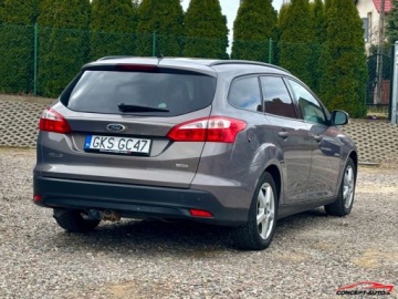 Ford Focus III Kombi 1.0 EcoBoost 125KM 2012 Ford Focus 125KM Navi Parkdistance Convers MY13 Benzyna 125KM, zdjęcie 9
