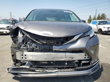 Toyota Sienna III 2024 Toyota Sienna Limited 2024 2.5l 2.5 Hybryda 245KM, zdjęcie 5