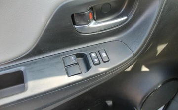 Toyota Yaris III 2018 Toyota Yaris Benzyna 72KM, zdjęcie 19