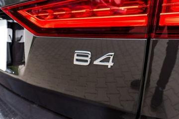 Volvo V60 II  Kombi Facelifting 2.0 B4 197KM 2023 Volvo V60 B4 D Plus Dark 197KM FV23%, zdjęcie 18