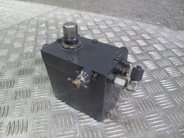 НАСОС ПОДЪЕМА КАБИНЫ ОПОРОСОВ SCANIA R S