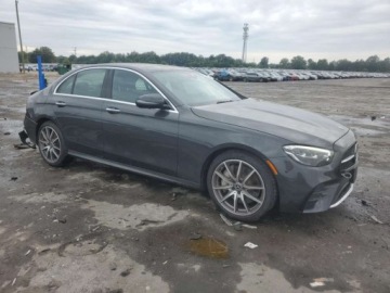 Mercedes Klasa E W214 2023 Mercedes-Benz Klasa E 350 4Matic 2023 2.0l 2.0 Benzyna 255KM, zdjęcie 4
