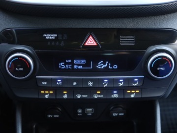 Hyundai Tucson III SUV 1.6 GDI 132KM 2018 Hyundai Tucson 1.6 GDI, Salon Polska, zdjęcie 15