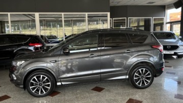 Ford Kuga II SUV Facelifting 1.5 EcoBoost 150KM 2018 Ford Kuga Ford Kuga 1.5 Ecoboost 150 km ST line 1.5 Benzyna 150KM, zdjęcie 24
