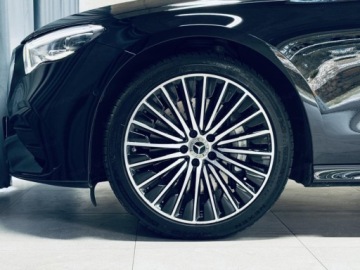 Mercedes Klasa E W214 Sedan 2.0 220d 197KM 2025 E Klasa 220 d 4-Matic AMG 2.0 (197KM) 2025, zdjęcie 7