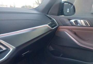 BMW X5 G05 SUV 3.0 30d 286KM 2022 BMW X5 30d xDrive M Sport Dealer BMW Bonkowscy Gorzow Wlkp. 3.0 Diesel, zdjęcie 20