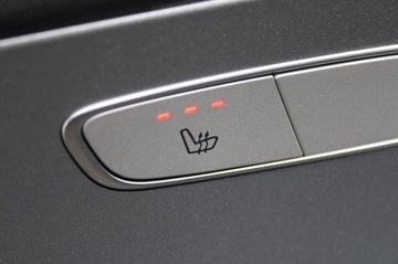 Mercedes Klasa E W213 Kombi Facelifting 2.0 220d 200KM 2022 Mercedes-Benz Klasa E Avantgarde, zdjęcie 9