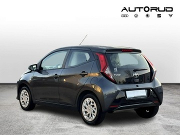 Toyota Aygo II Hatchback 3d Facelifting 1.0 VVT-i 72KM 2020 Toyota Aygo X Play 1.0 VVT-i 72KM 2020, zdjęcie 2