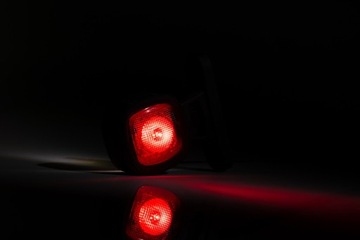 Маленький светодиодный маркер для прицепа