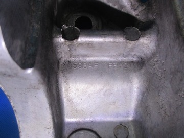 UCHYCENÍ MOTORU DODGE CALIBER 2.0 598AE