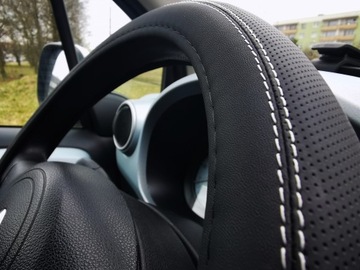 Чехол, чехол на руль, перфорированная кожа, матовый 37-39, черный матовый
