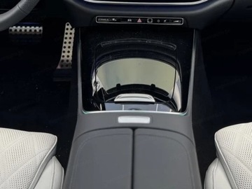 Mercedes Klasa E W214 Sedan 3.0 450d 367KM 2025 E Klasa 450 d 4-Matic AMG 3.0 (367KM) 2025, zdjęcie 11