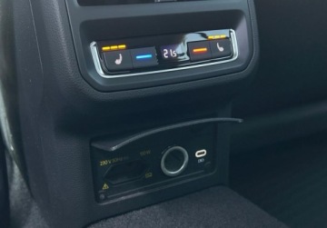 Volkswagen Arteon Fastback 2.0 TDI 150KM 2020 Volkswagen Arteon Essence Pakiety, ACC, Kamera, Podgrzewane 4 fotele i ki, zdjęcie 32