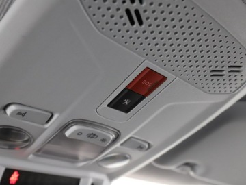 Peugeot 208 II Hatchback 1.2 PureTech 102KM 2019 Peugeot 208 navi klimatyzacja czujniki parkowania, zdjęcie 34