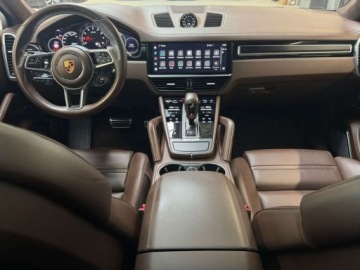 Porsche Cayenne III SUV GTS  4.0 V8 460KM 2022 Porsche Cayenne 4.0 Benzyna 460KM, zdjęcie 28