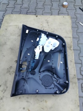 Renault Clio IV Сторона Левая Передняя 809010184R