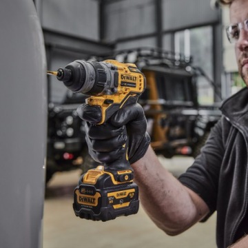 Комплект DCD703 DCH072 12 В 2x3 Ач DeWALT DCK2101L2T