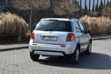 Suzuki SX4 I Hatchback 1.6 i 16V VVT 107KM 2008 Suzuki SX4 1.6 16v 107KM 2007r. SALON 4x4 Climatro, zdjęcie 6